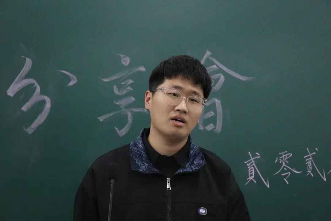 58c71ab2f5b5aaa0ba32e90f7163e04.jpg 58c71ab2f5b5aaa0ba32e90f7163e04.jpg