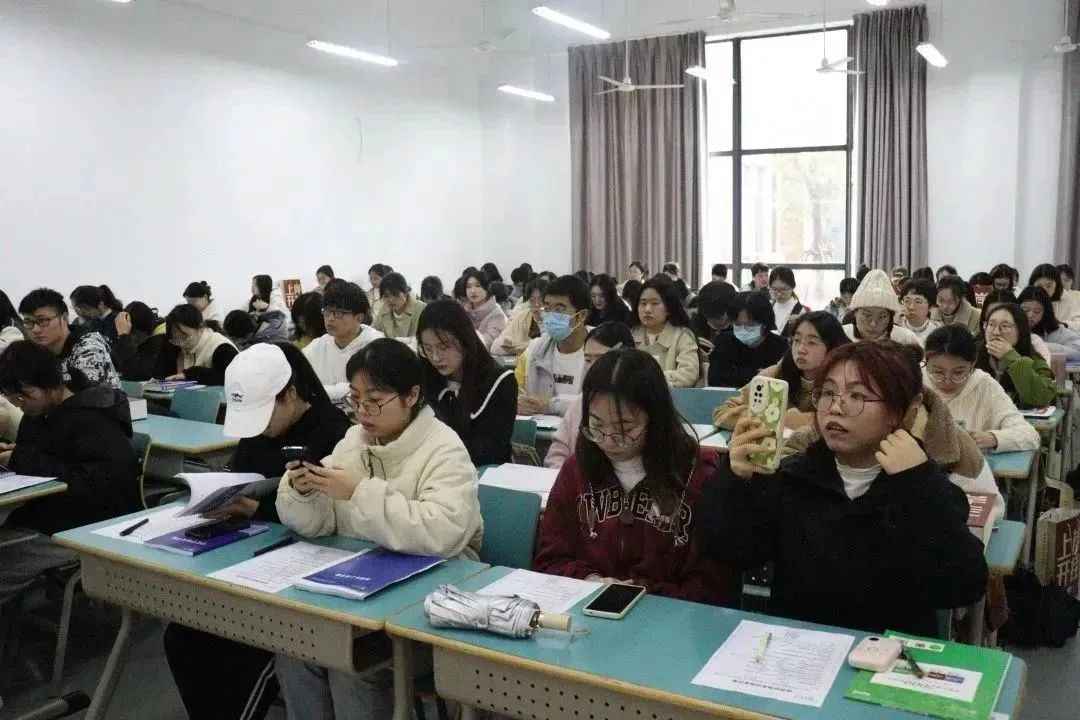 640.jpg 图片
