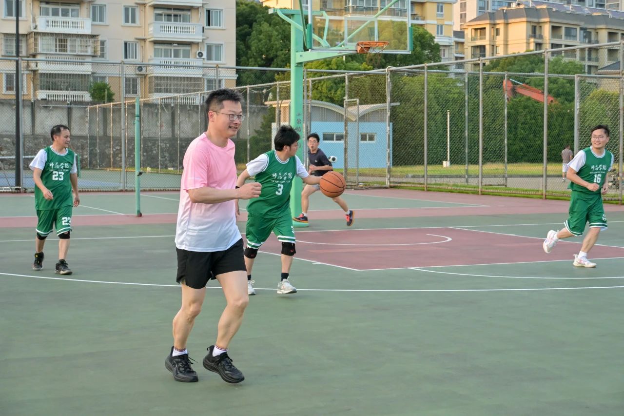 微信图片_20250617223234.jpg